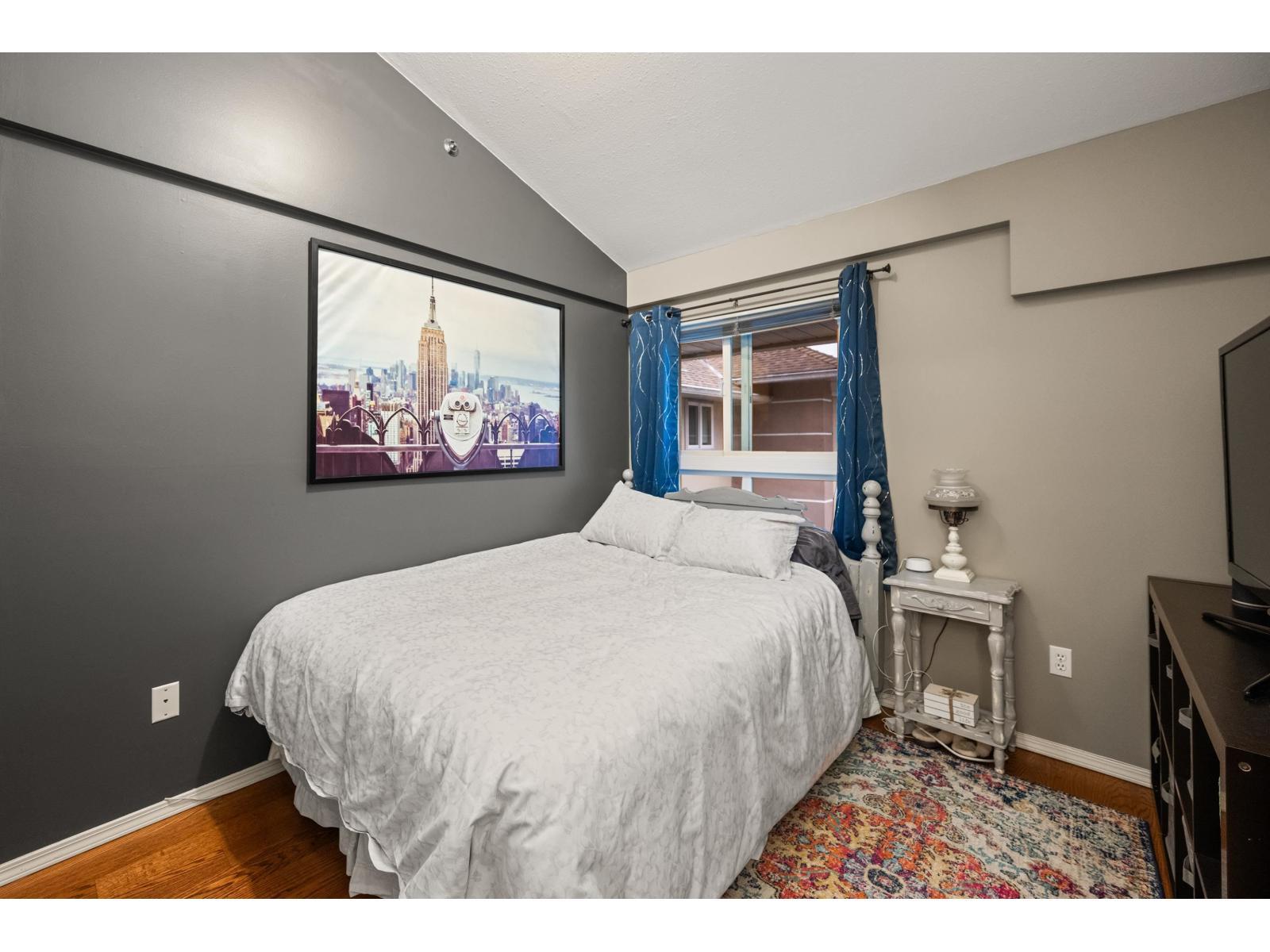 402 19721 64 Avenue, Langley, BC - Indoor Photo Showing Bedroom