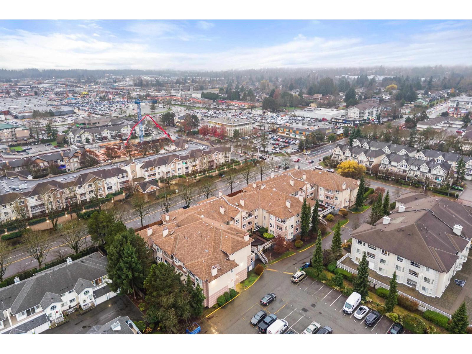 402 19721 64 Avenue, Langley, BC - Outdoor With View