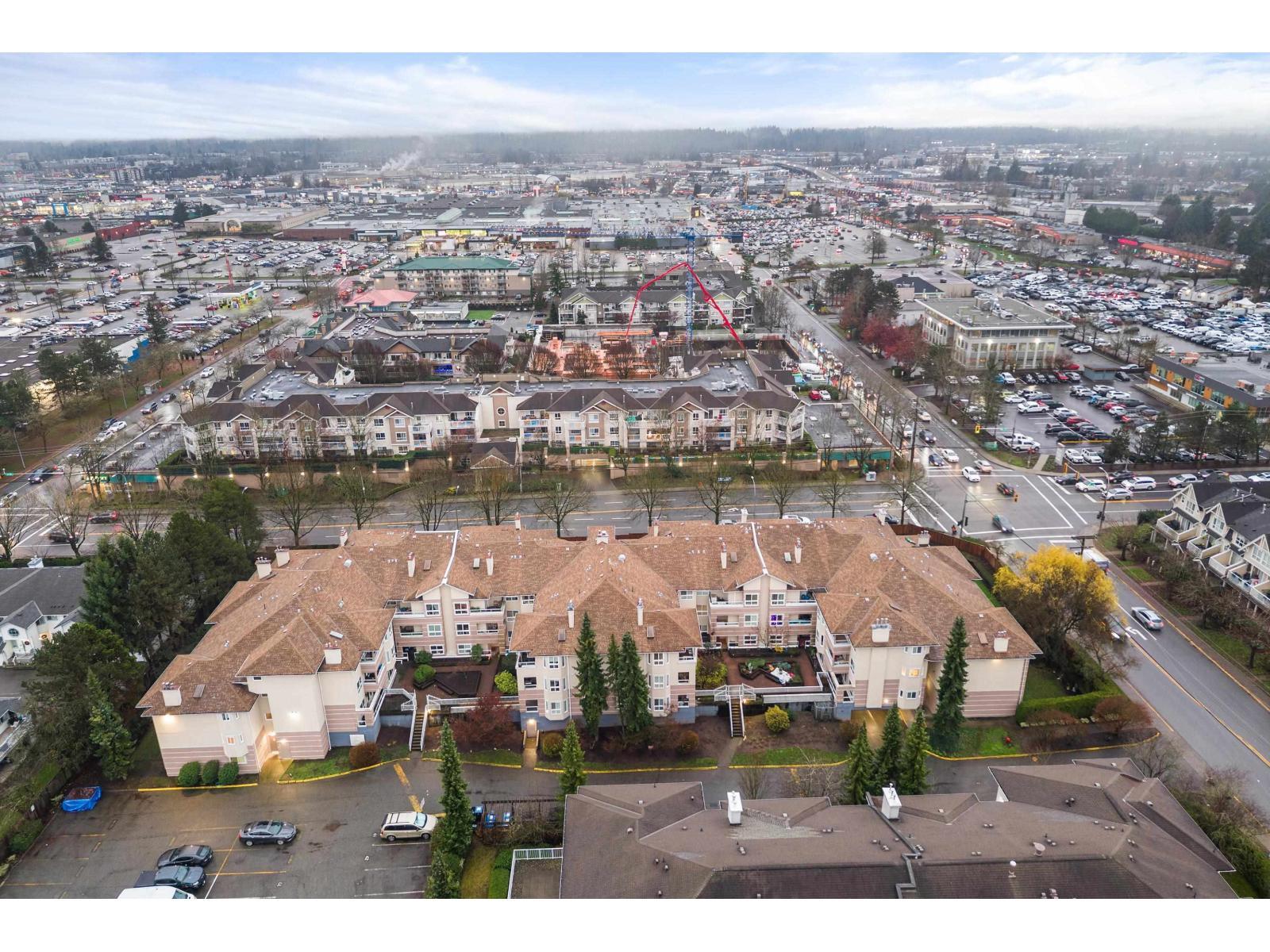 402 19721 64 Avenue, Langley, BC - Outdoor With View