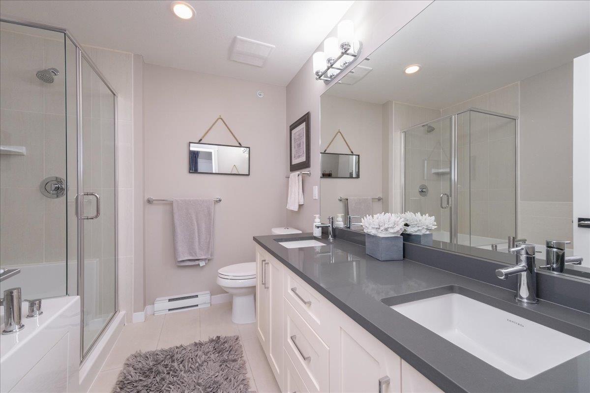 507 2855 156 Street, Surrey, BC - Indoor Photo Showing Bathroom