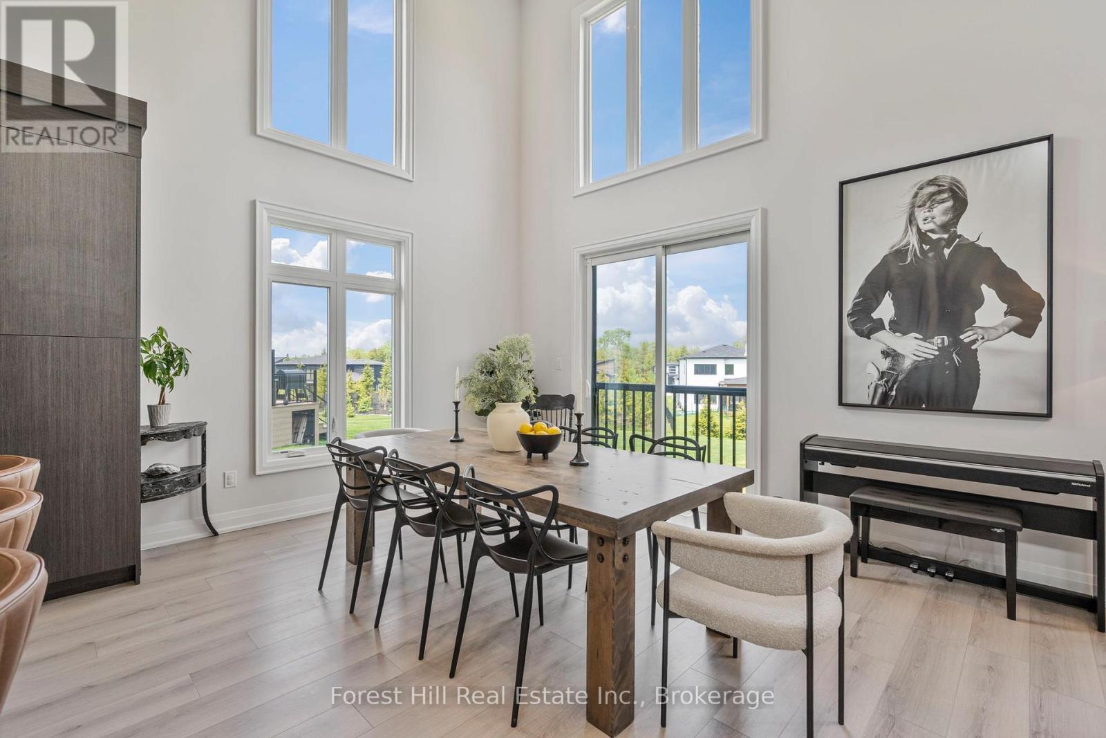 87 Goldie Court, Blue Mountains, ON - Indoor Photo Showing Dining Room