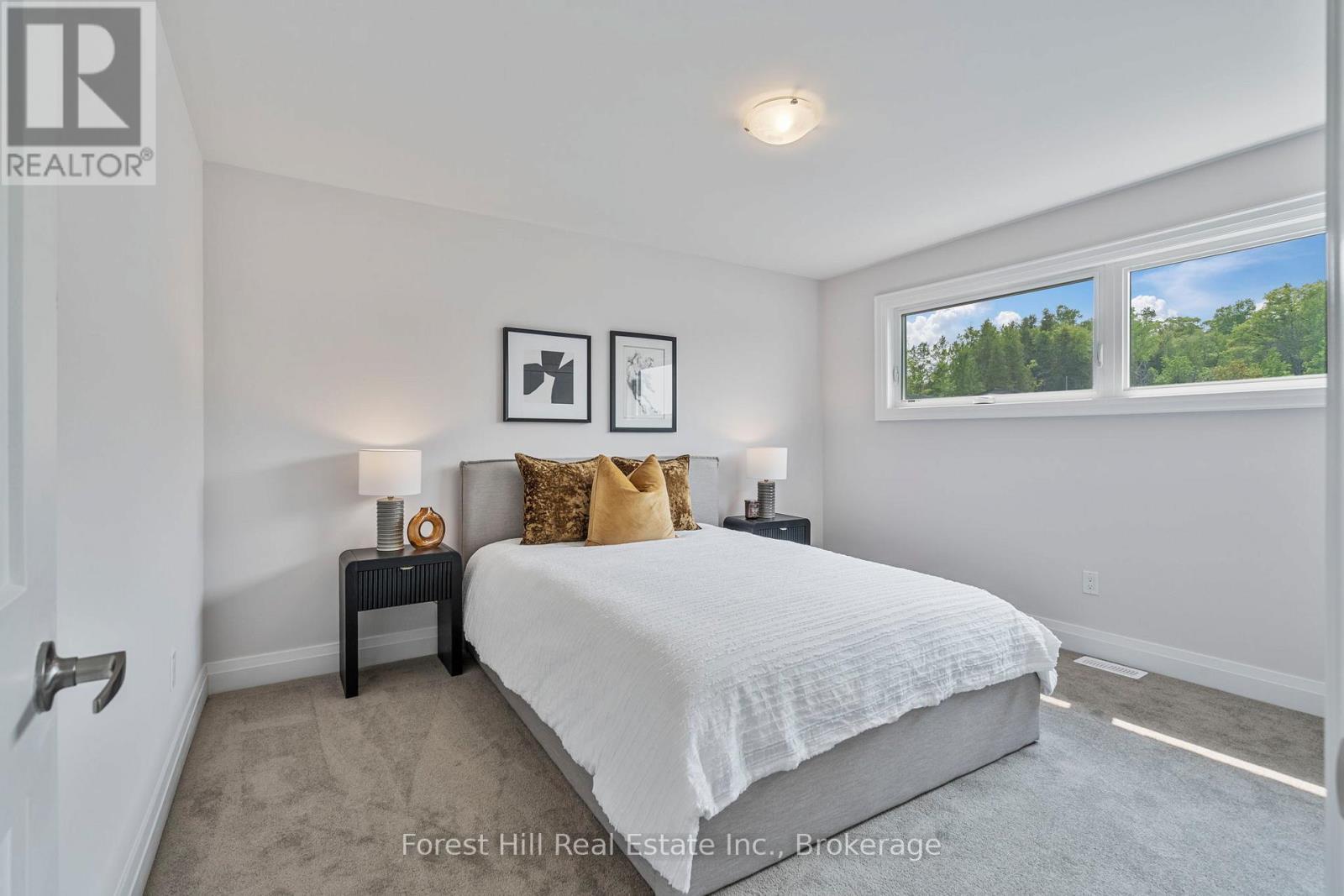 87 Goldie Court, Blue Mountains, ON - Indoor Photo Showing Bedroom