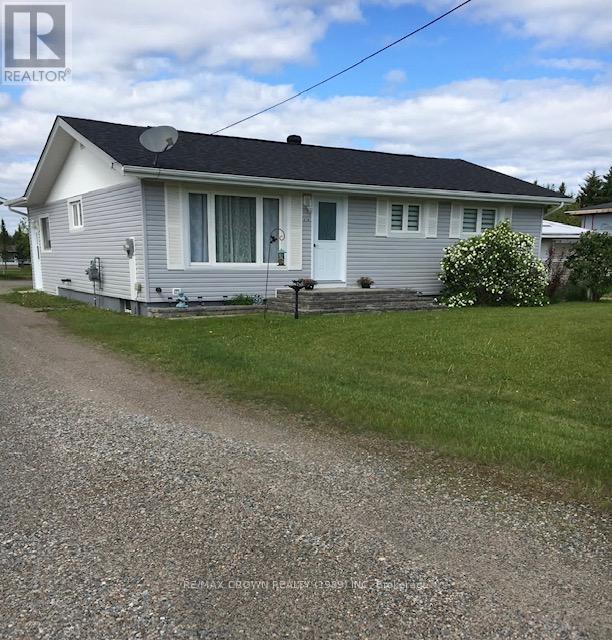 316 Government Road, Kapuskasing, ON - Outdoor
