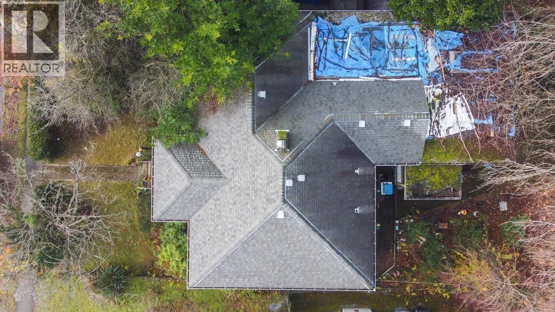 442 W 14Th Street, North Vancouver, BC