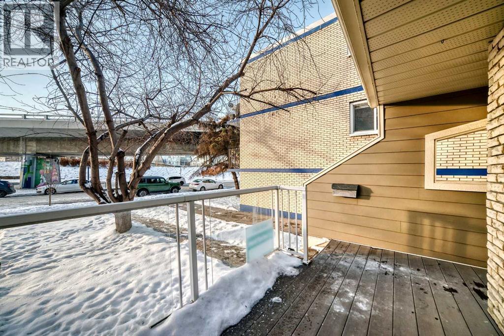 1, 642 Mcdougall Road Ne, Calgary, AB - Outdoor