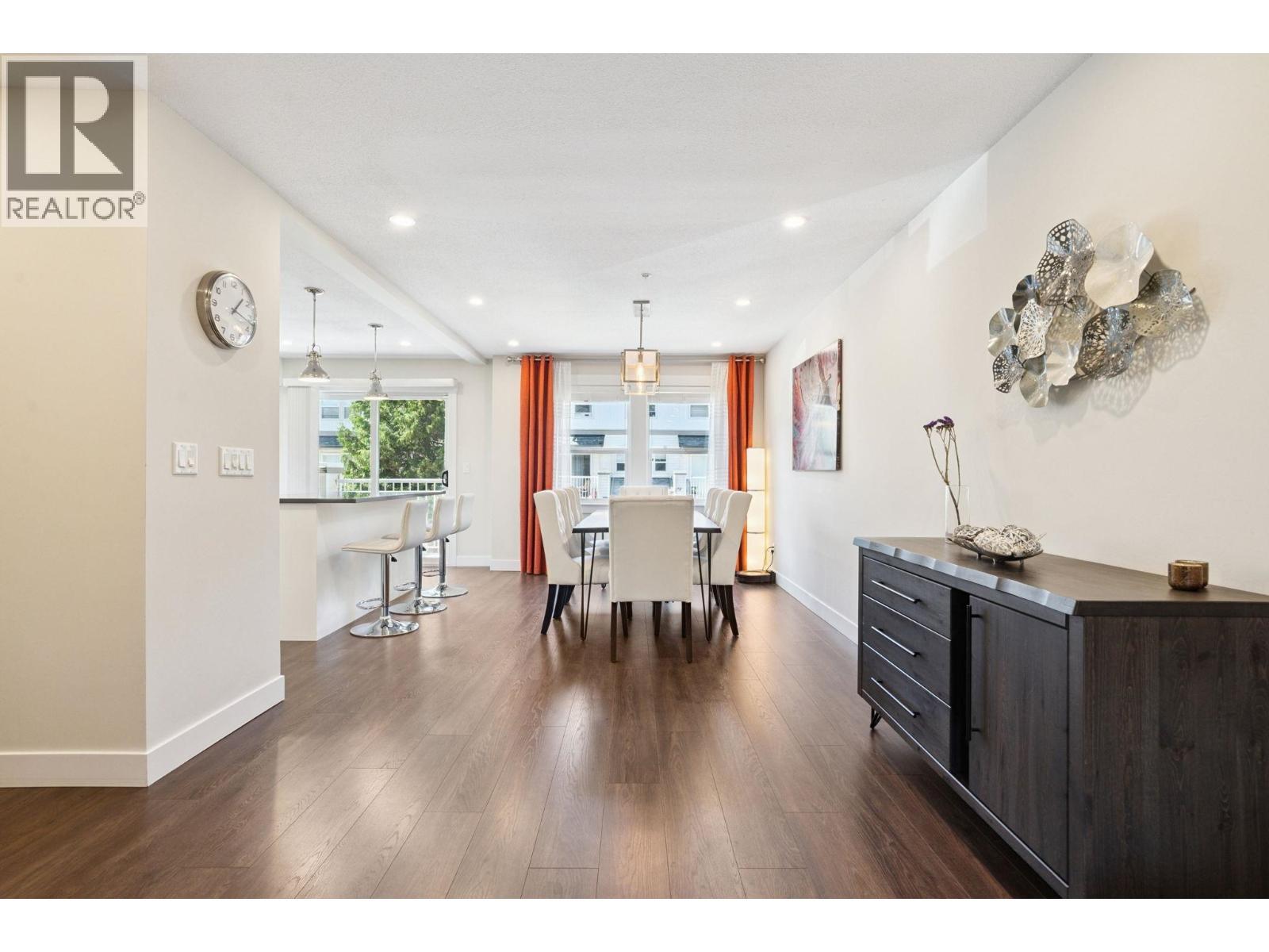 34 1260 Riverside Drive, Port Coquitlam, BC - Indoor