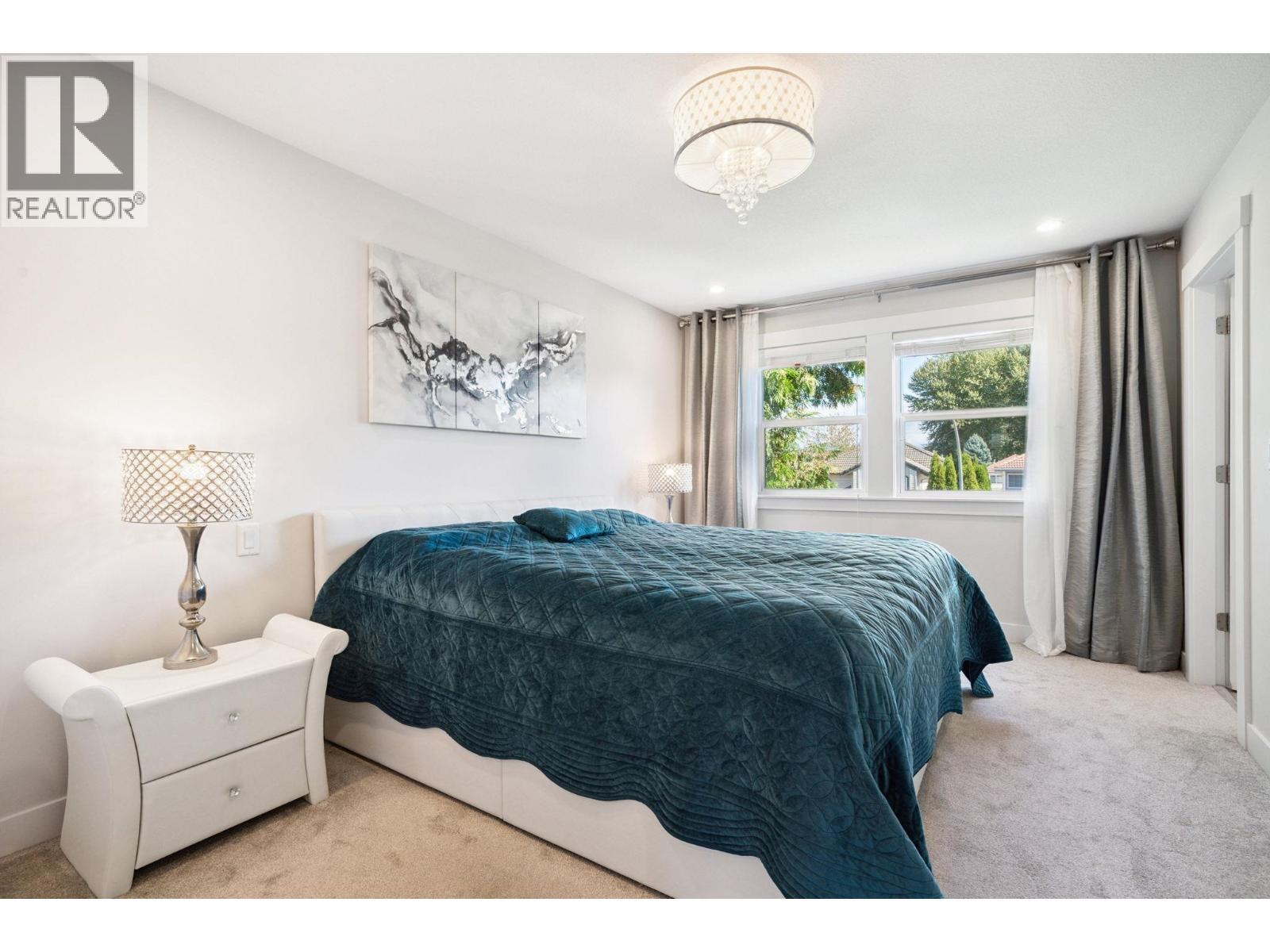 34 1260 Riverside Drive, Port Coquitlam, BC - Indoor Photo Showing Bedroom
