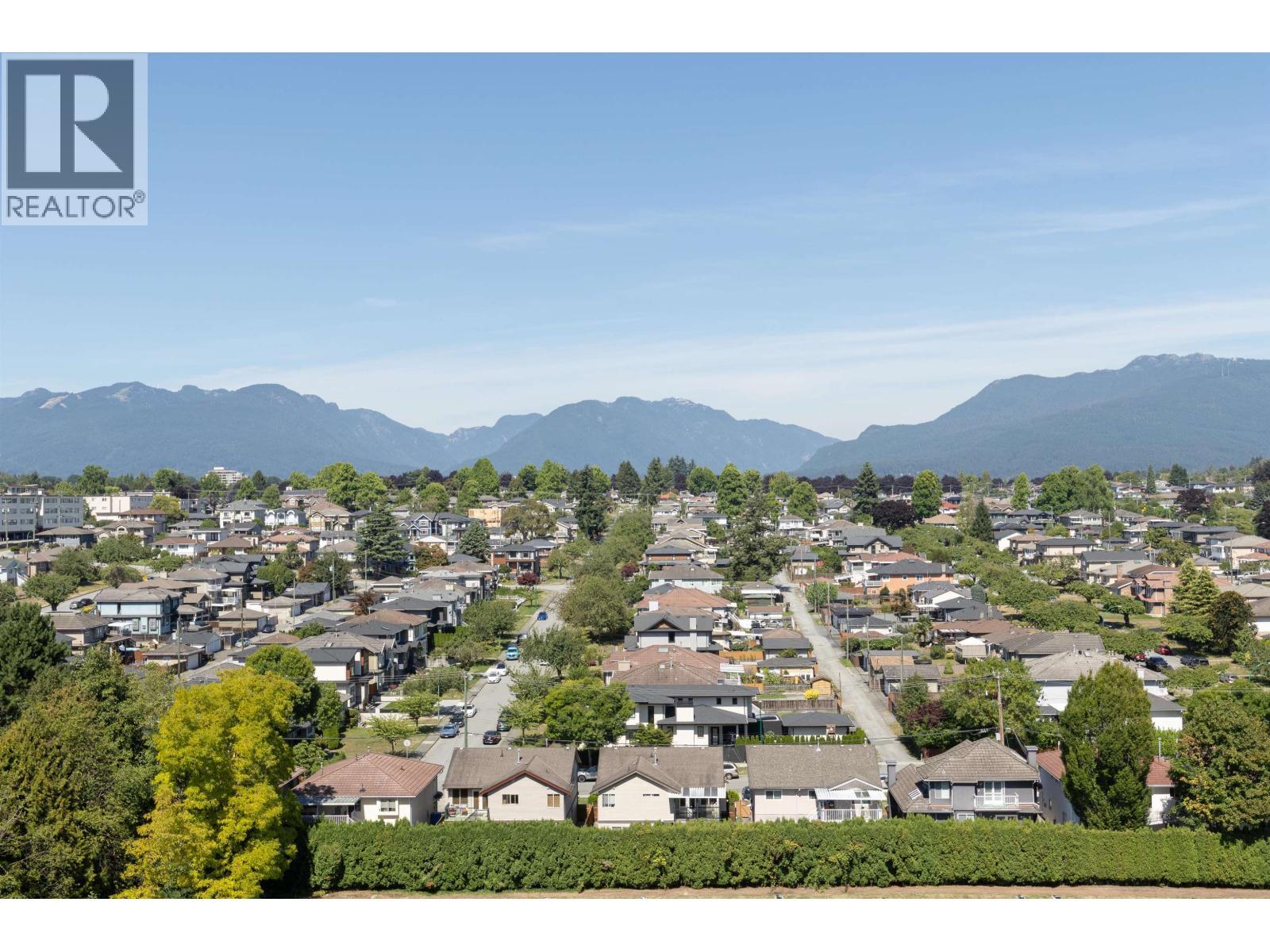 1301 4425 Halifax Street, Burnaby, BC - Outdoor With View