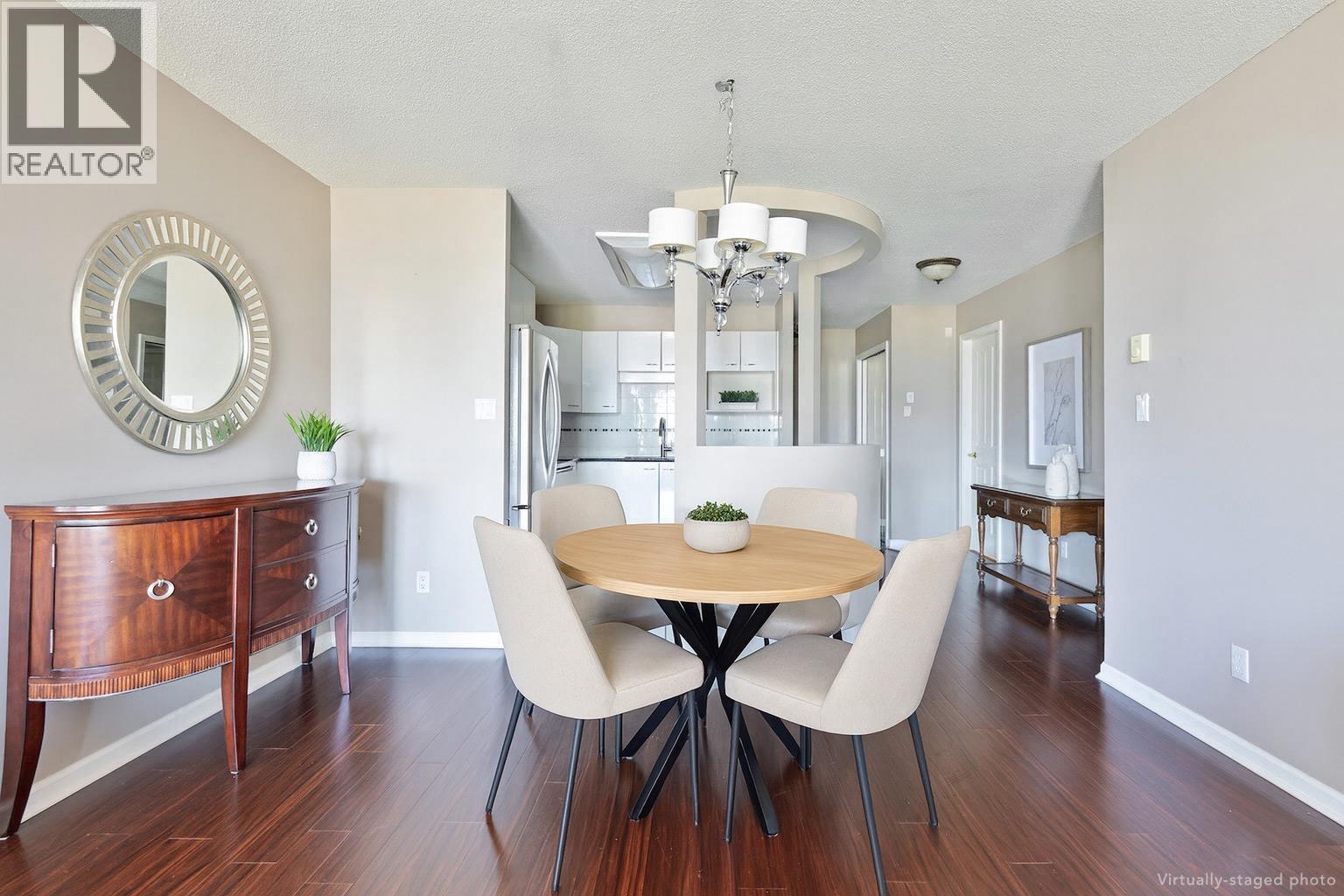 1301 4425 Halifax Street, Burnaby, BC - Indoor Photo Showing Dining Room