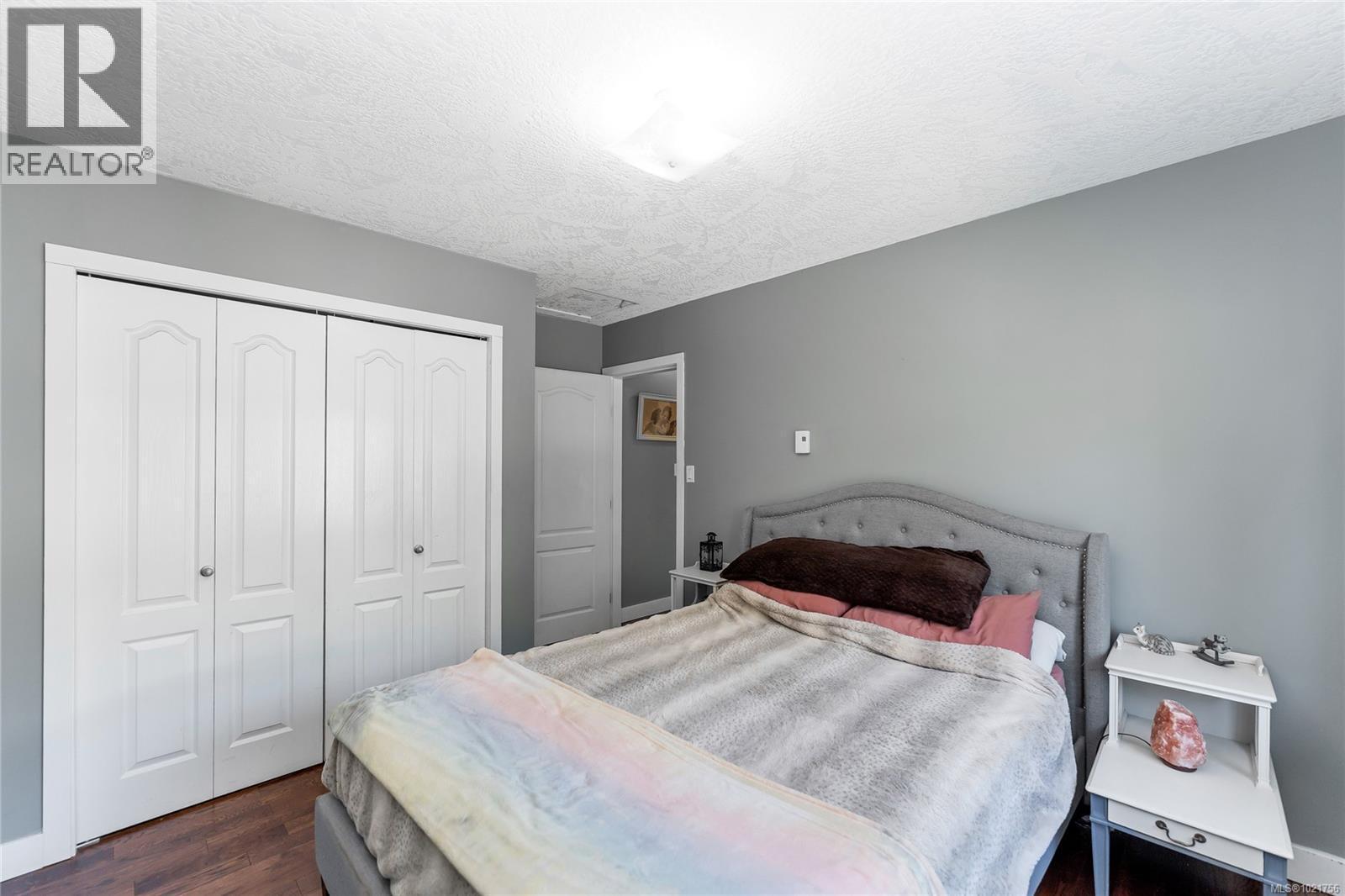 505 Windthrop Rd, Colwood, BC - Indoor Photo Showing Bedroom