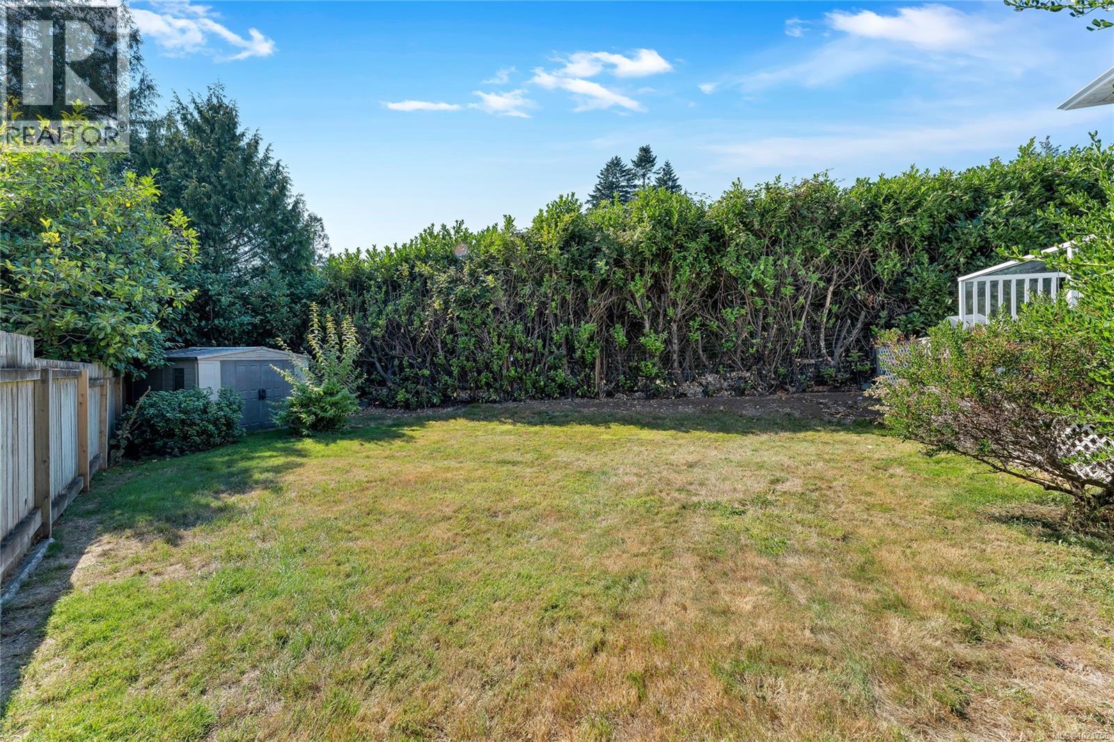 505 Windthrop Rd, Colwood, BC - Outdoor