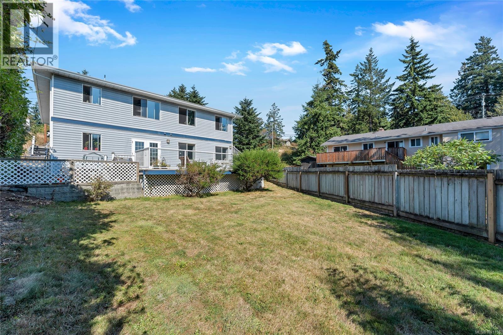 505 Windthrop Rd, Colwood, BC - Outdoor With Deck Patio Veranda