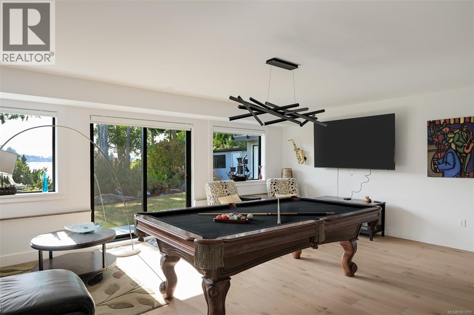 8 Woodville Pl, View Royal, BC - Indoor Photo Showing Other Room