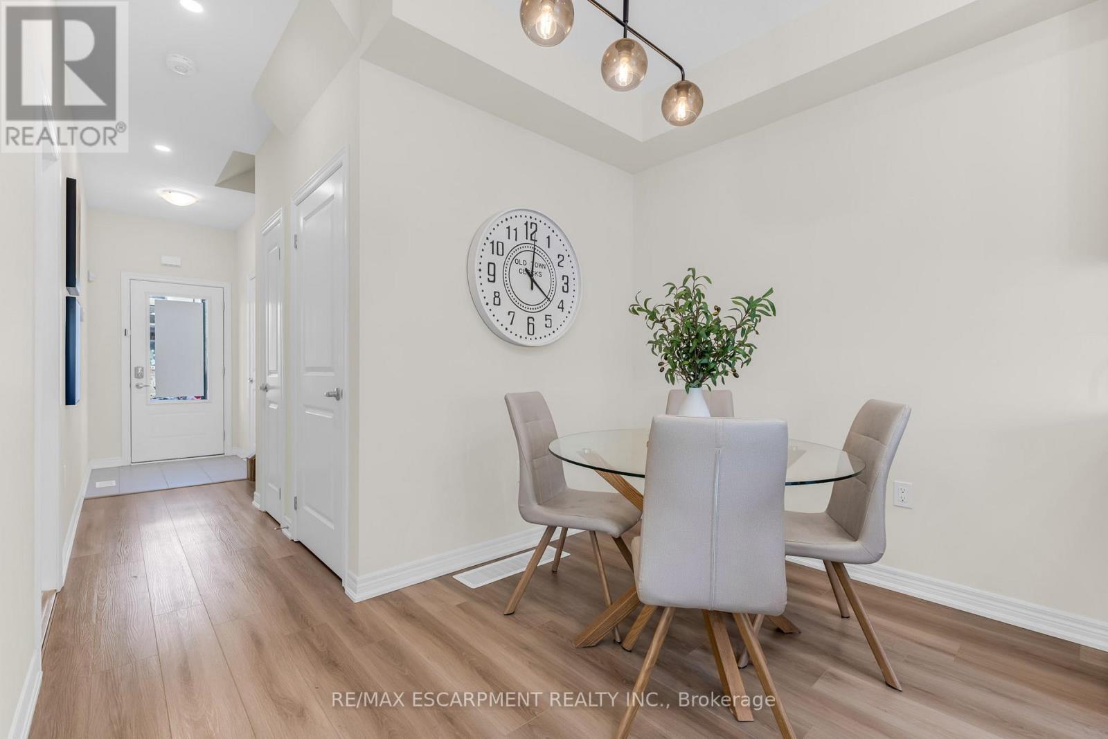 25 - 205 Thames Way, Hamilton, ON - Indoor Photo Showing Dining Room