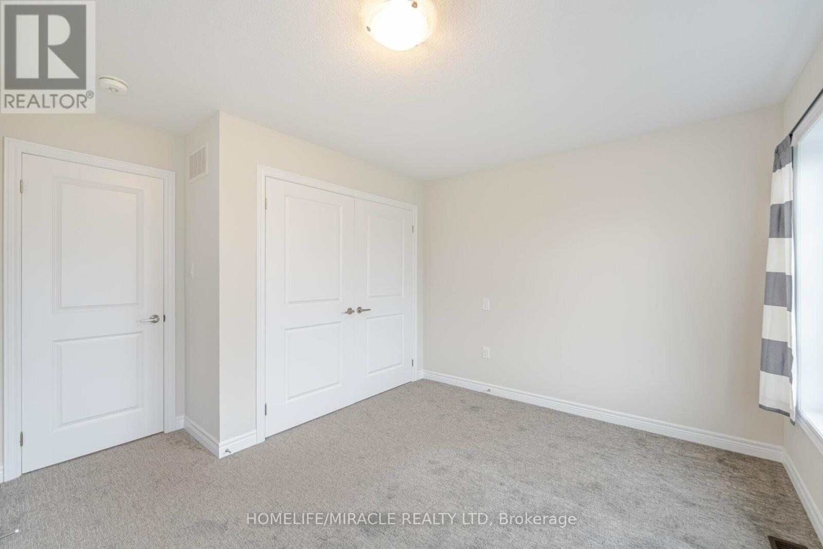 70 - 10 Birmingham Drive E, Cambridge, ON - Indoor Photo Showing Other Room