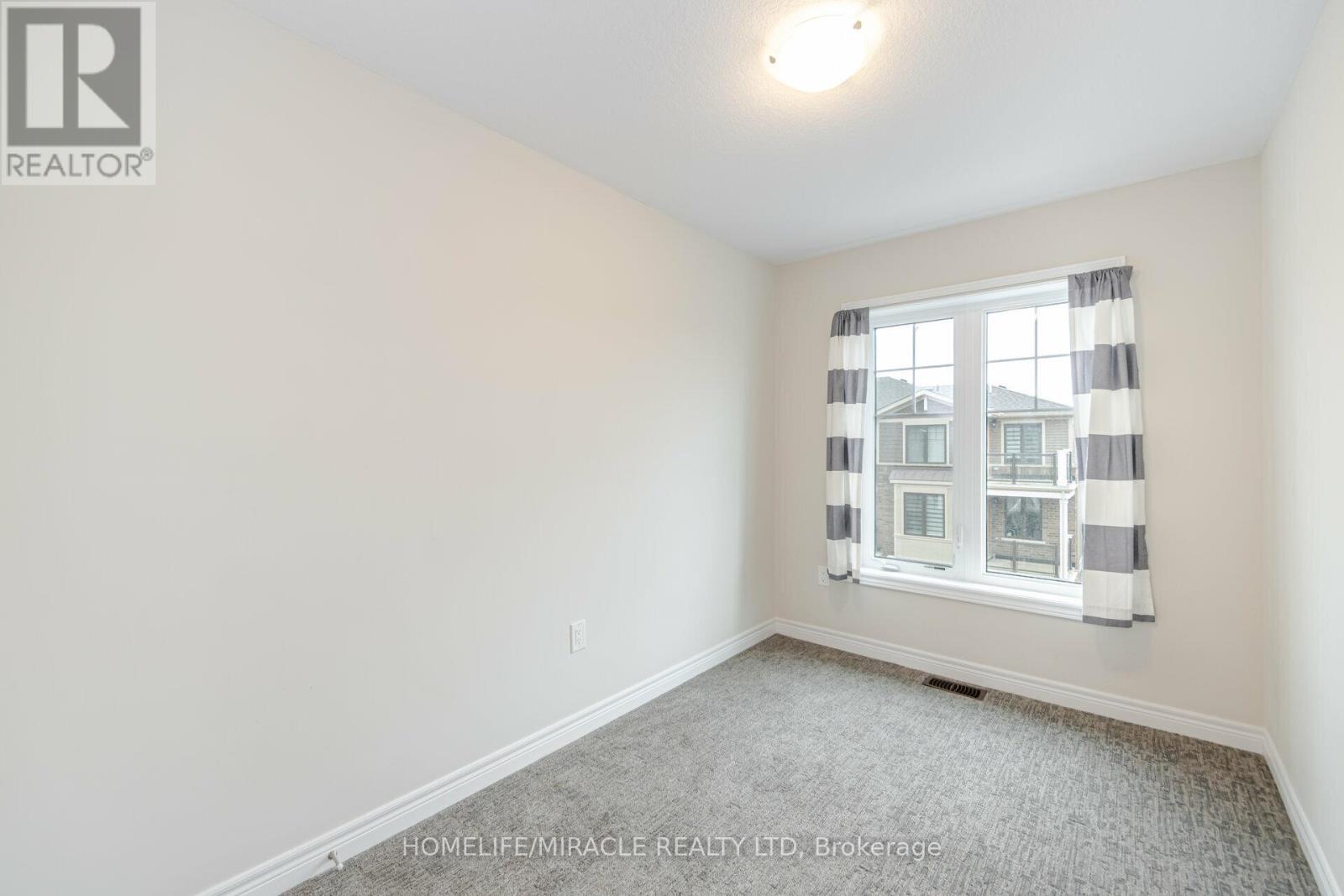 70 - 10 Birmingham Drive E, Cambridge, ON - Indoor Photo Showing Other Room