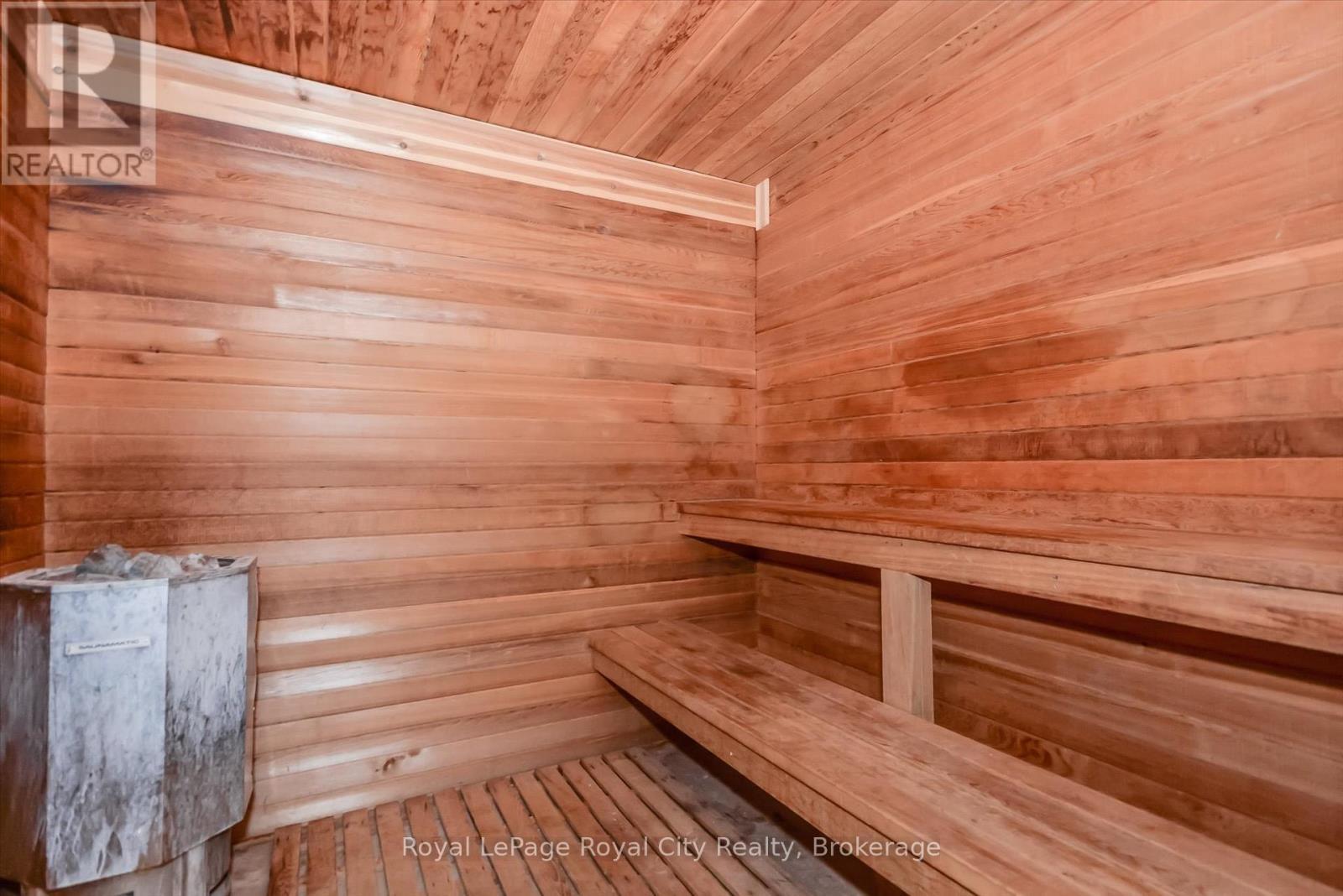 501 - 22 Marilyn Drive, Guelph (Riverside Park), ON - Indoor Photo Showing Other Room