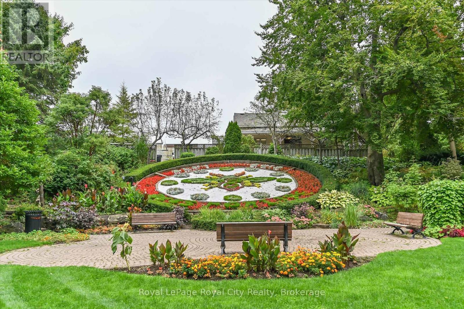 501 - 22 Marilyn Drive, Guelph (Riverside Park), ON - Outdoor