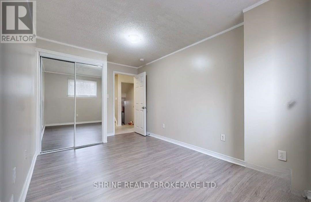 343 Fleming Drive, London East (East D), ON - Indoor Photo Showing Other Room