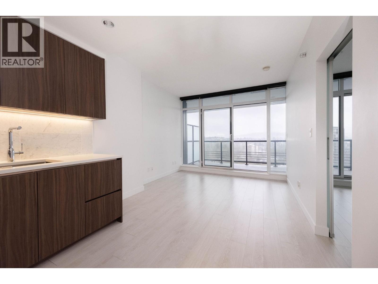 2508 4720 Lougheed Highway, Burnaby, BC - Indoor