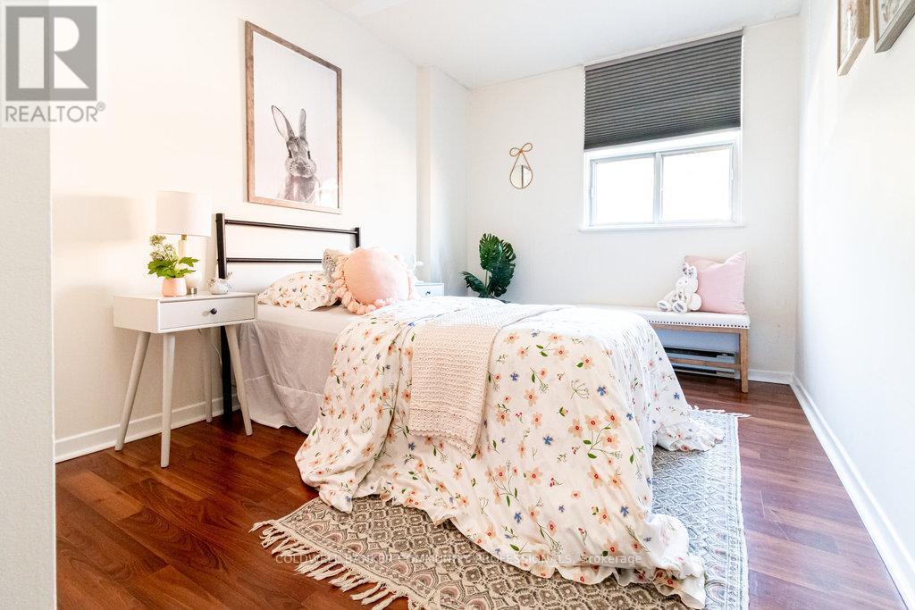 205 - 23 Main Street, Hamilton, ON - Indoor Photo Showing Bedroom