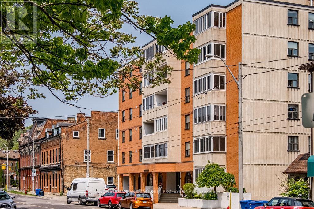 205 - 23 Main Street, Hamilton, ON - Outdoor