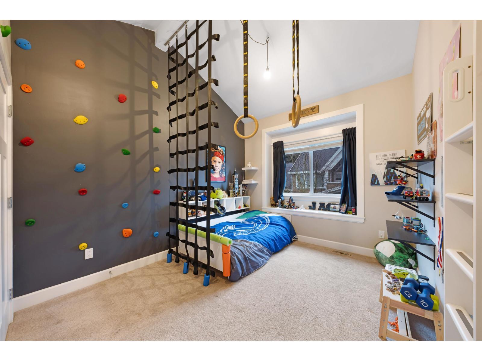 337 171A Street, Surrey, BC - Indoor