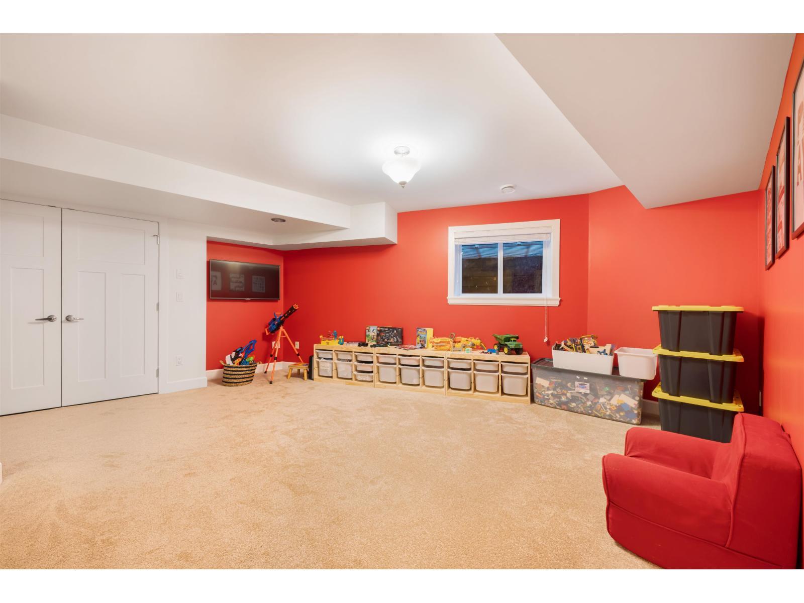 337 171A Street, Surrey, BC - Indoor