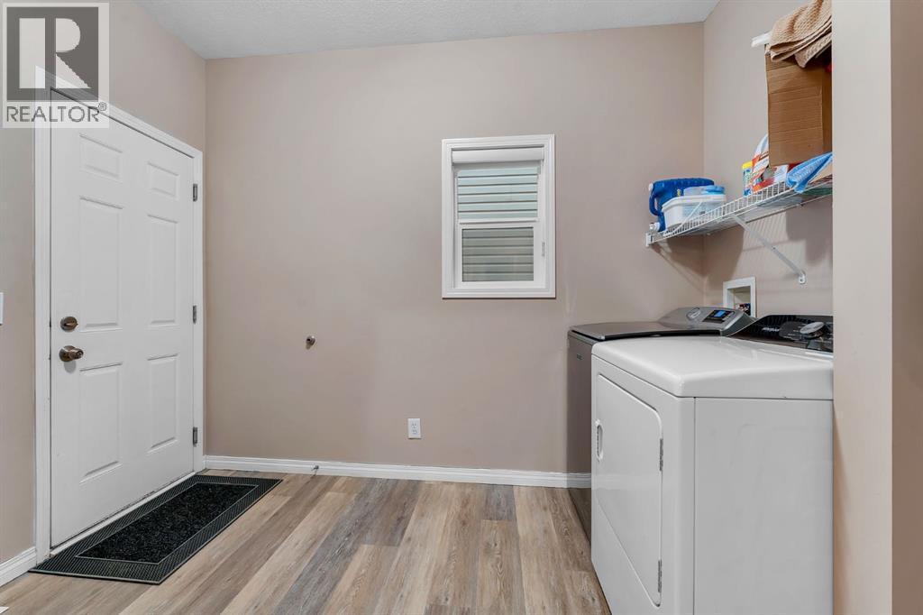 405 Kincora Drive Nw, Calgary, AB - Indoor Photo Showing Laundry Room