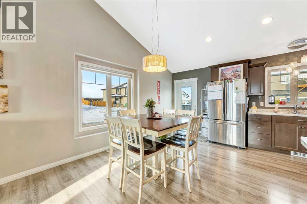 7312 35 Street, Lloydminster, AB - Indoor Photo Showing Dining Room