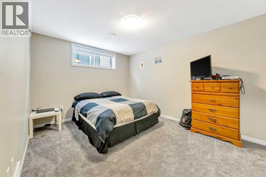 7312 35 Street, Lloydminster, AB - Indoor Photo Showing Bedroom