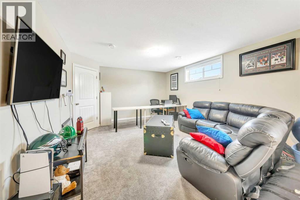 7312 35 Street, Lloydminster, AB - Indoor