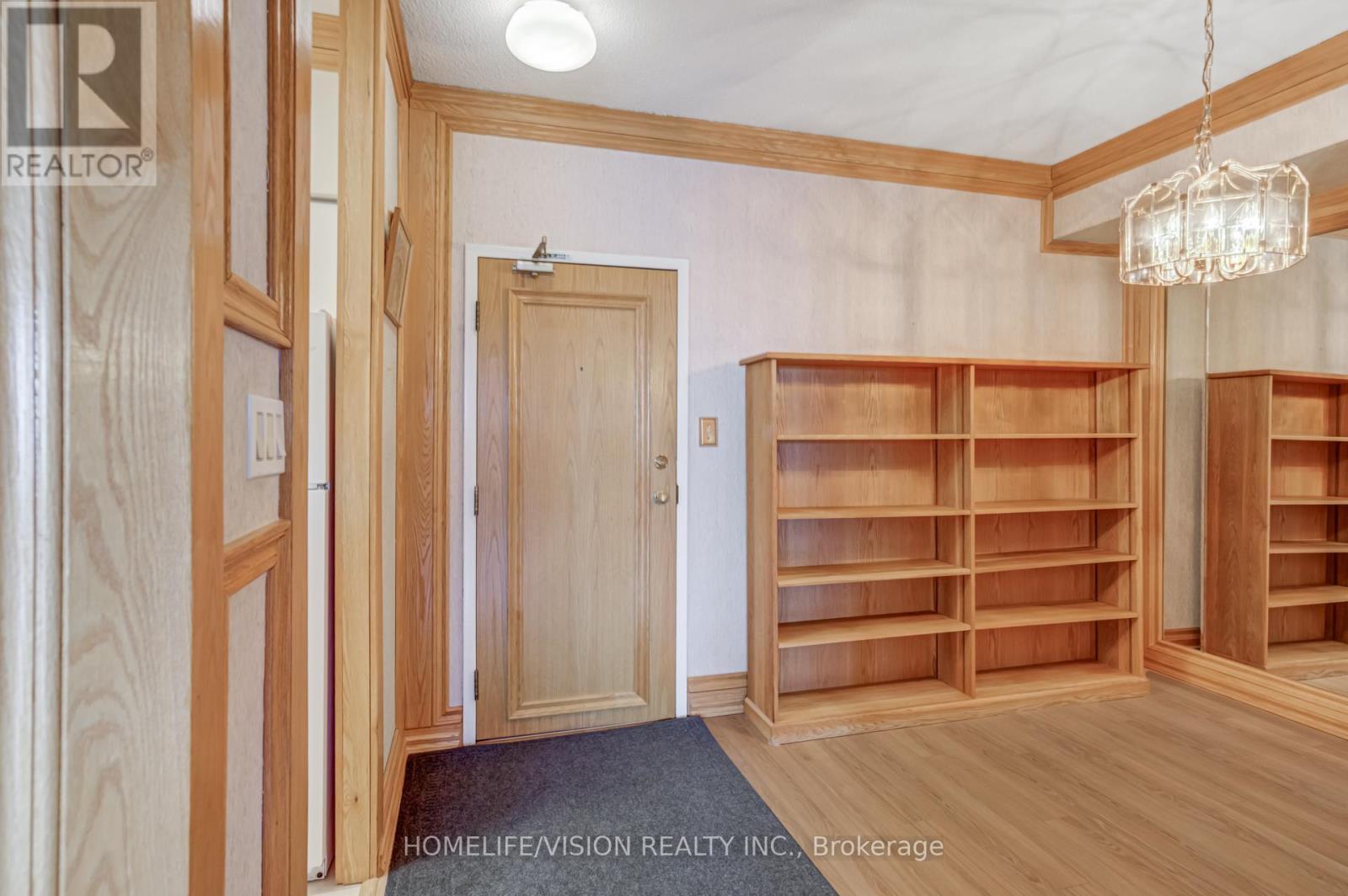 807 - 326 Major Mackenzie Drive E, Richmond Hill, ON - Indoor Photo Showing Other Room