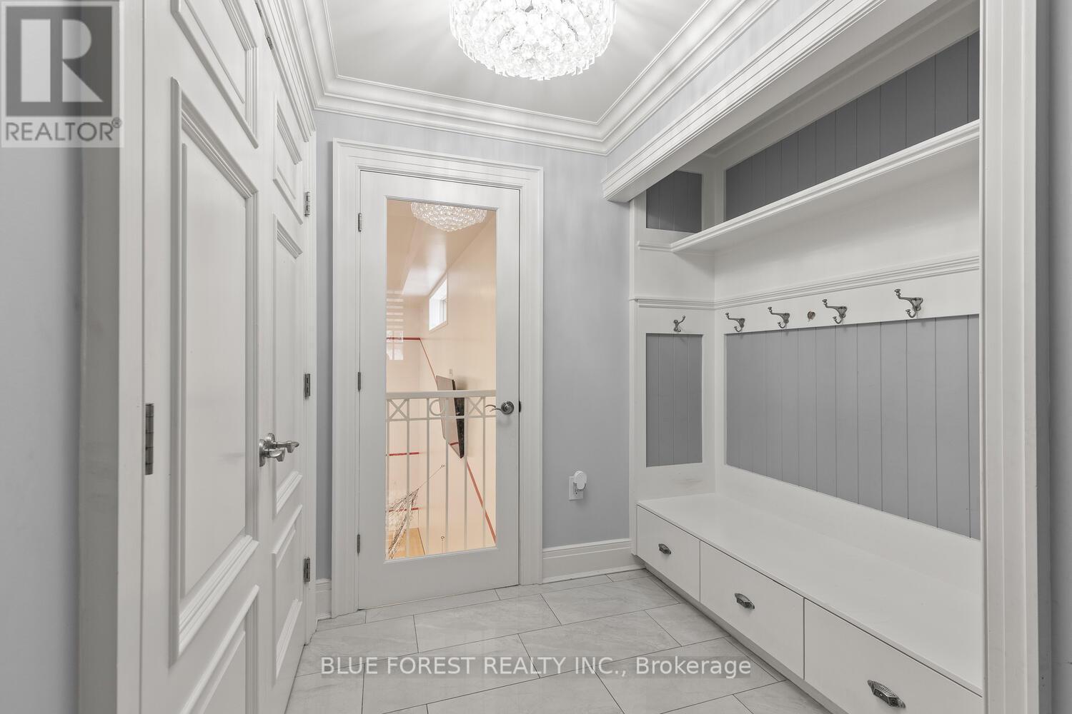 2955 Catherine Street, Thames Centre (Dorchester), ON - Photo Showing Other Room