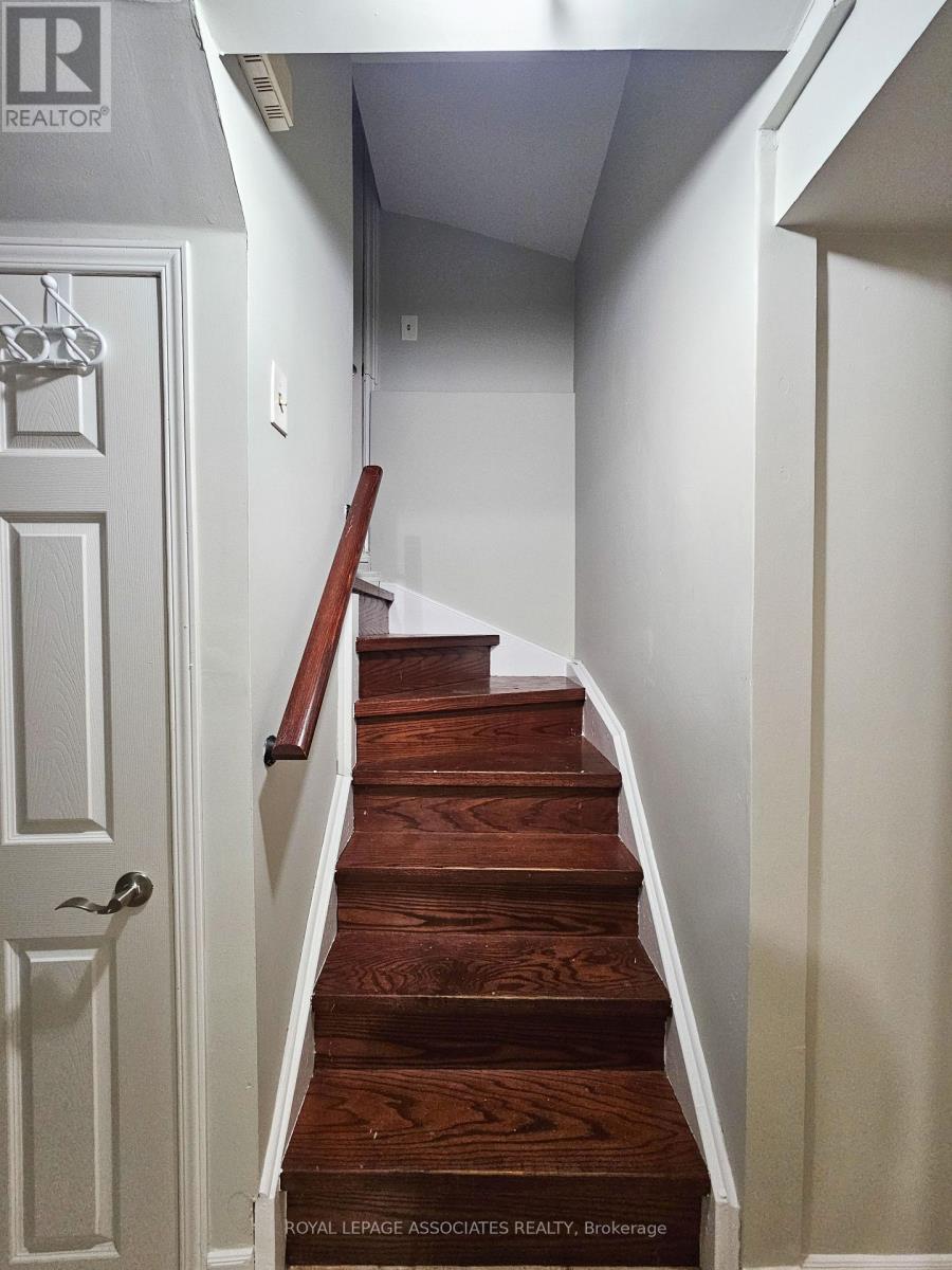 Bsmt - 175 Ecclestone Drive, Brampton, ON - Indoor Photo Showing Other Room