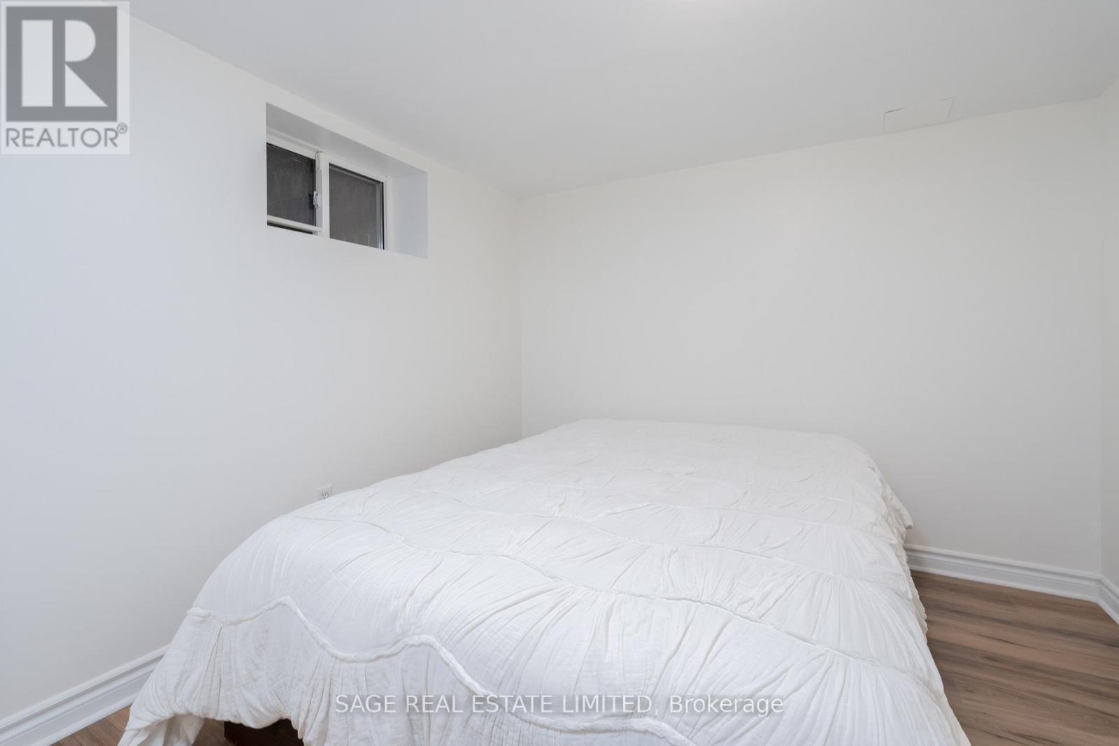 Lower - 131 Meadowvale Drive, Toronto, ON - Indoor Photo Showing Bedroom