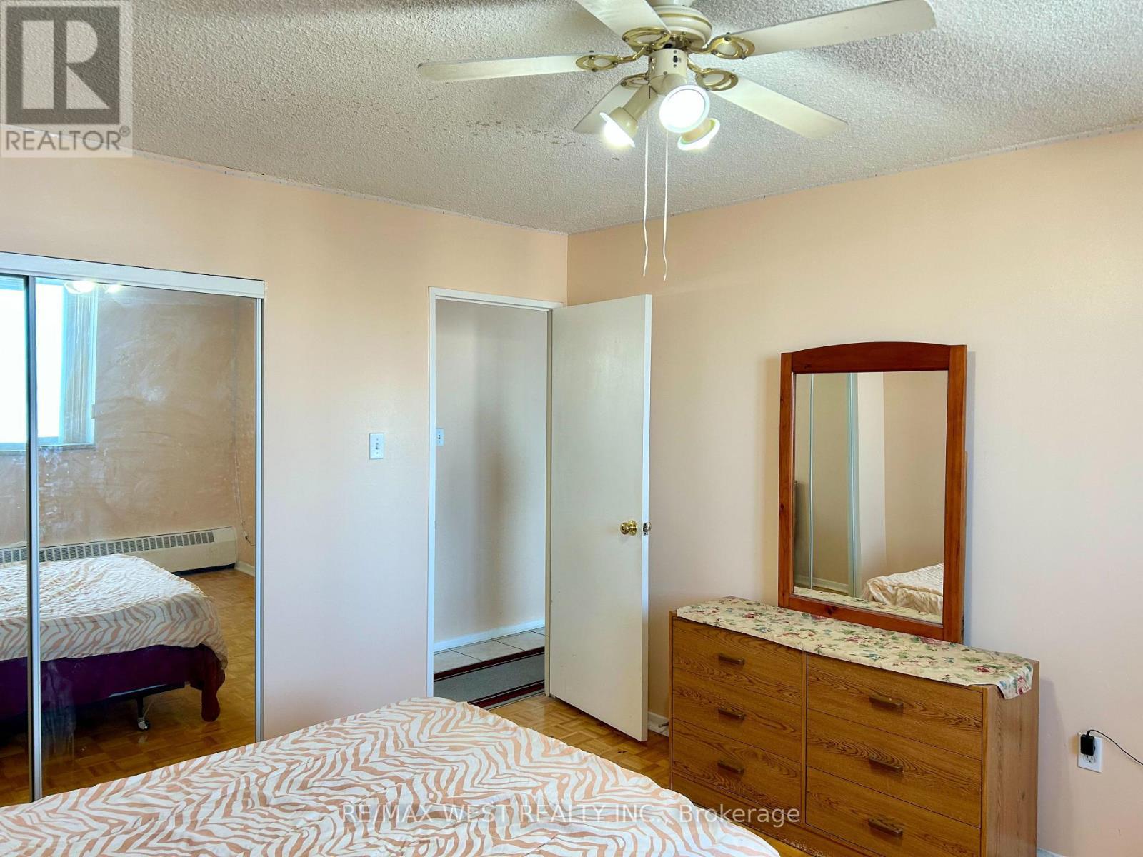 1510 - 5 San Romano Way, Toronto, ON - Indoor Photo Showing Bedroom