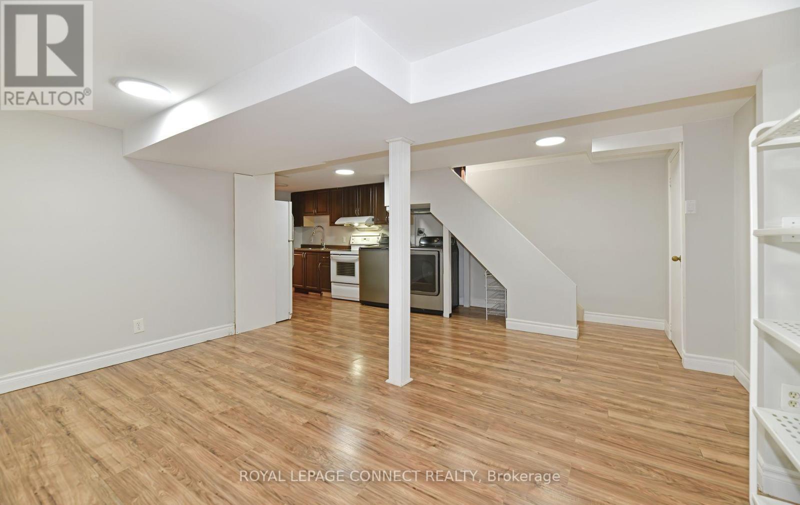 B - 36 Plumridge Court, Ajax, ON