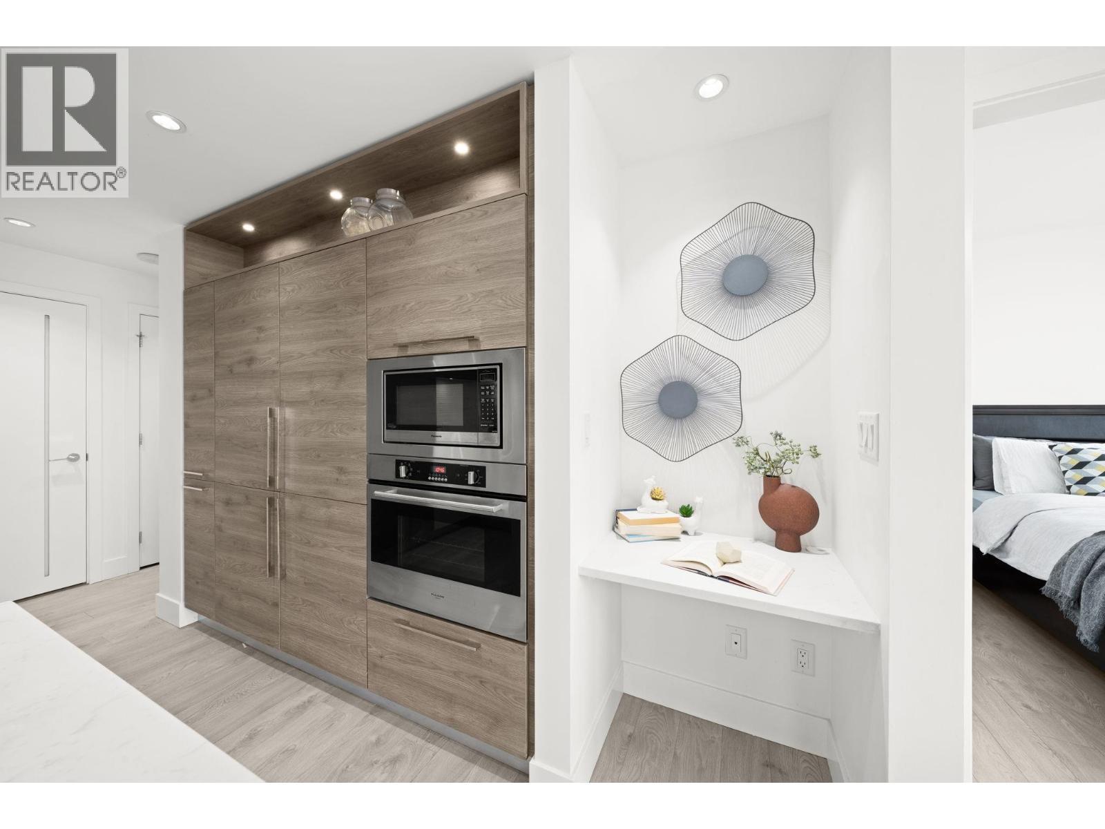 1610 7303 Noble Lane Avenue, Burnaby, BC - Indoor Photo Showing Other Room