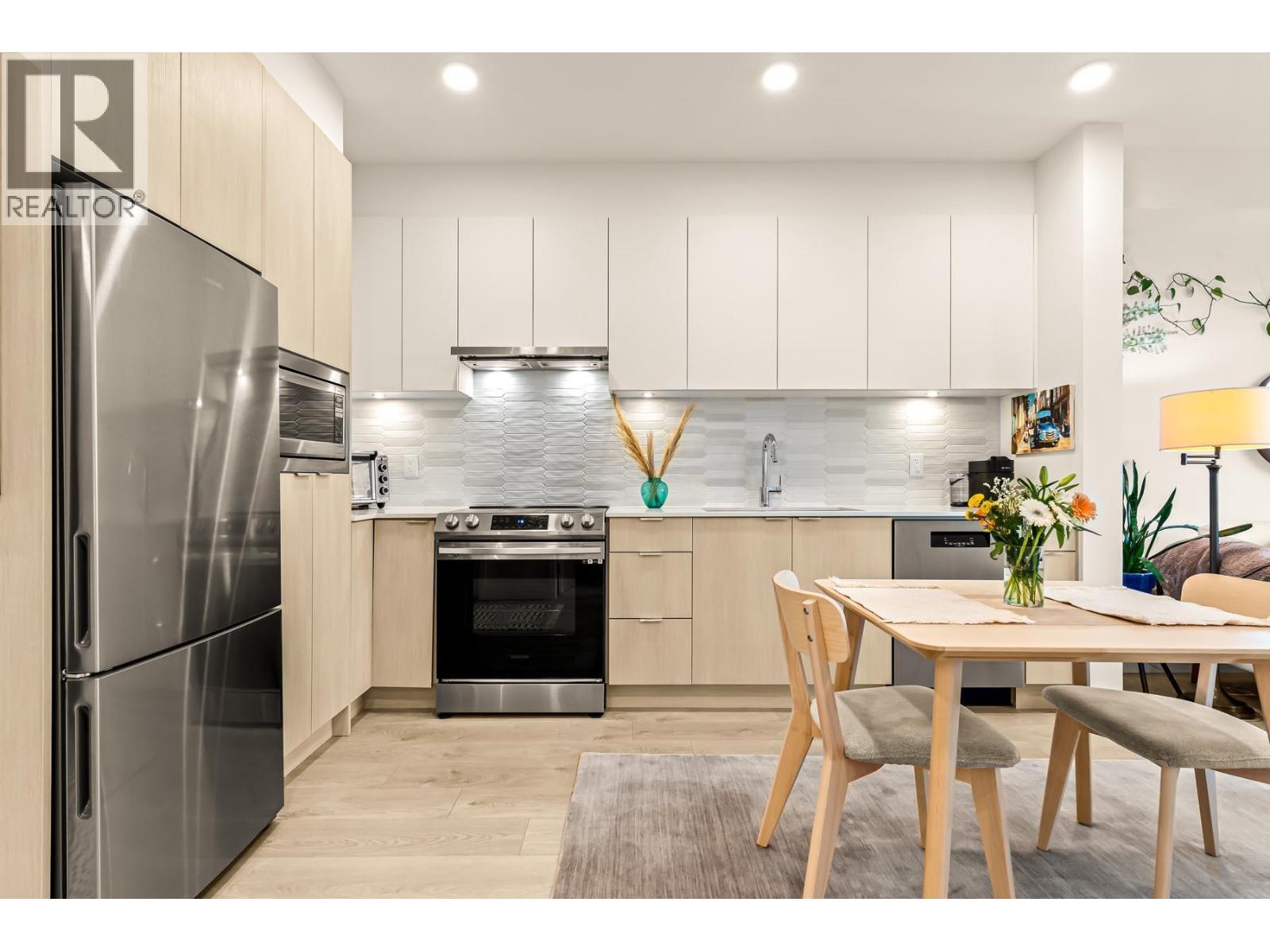 328 2499 Rabbit Drive, Tsawwassen, BC - Indoor