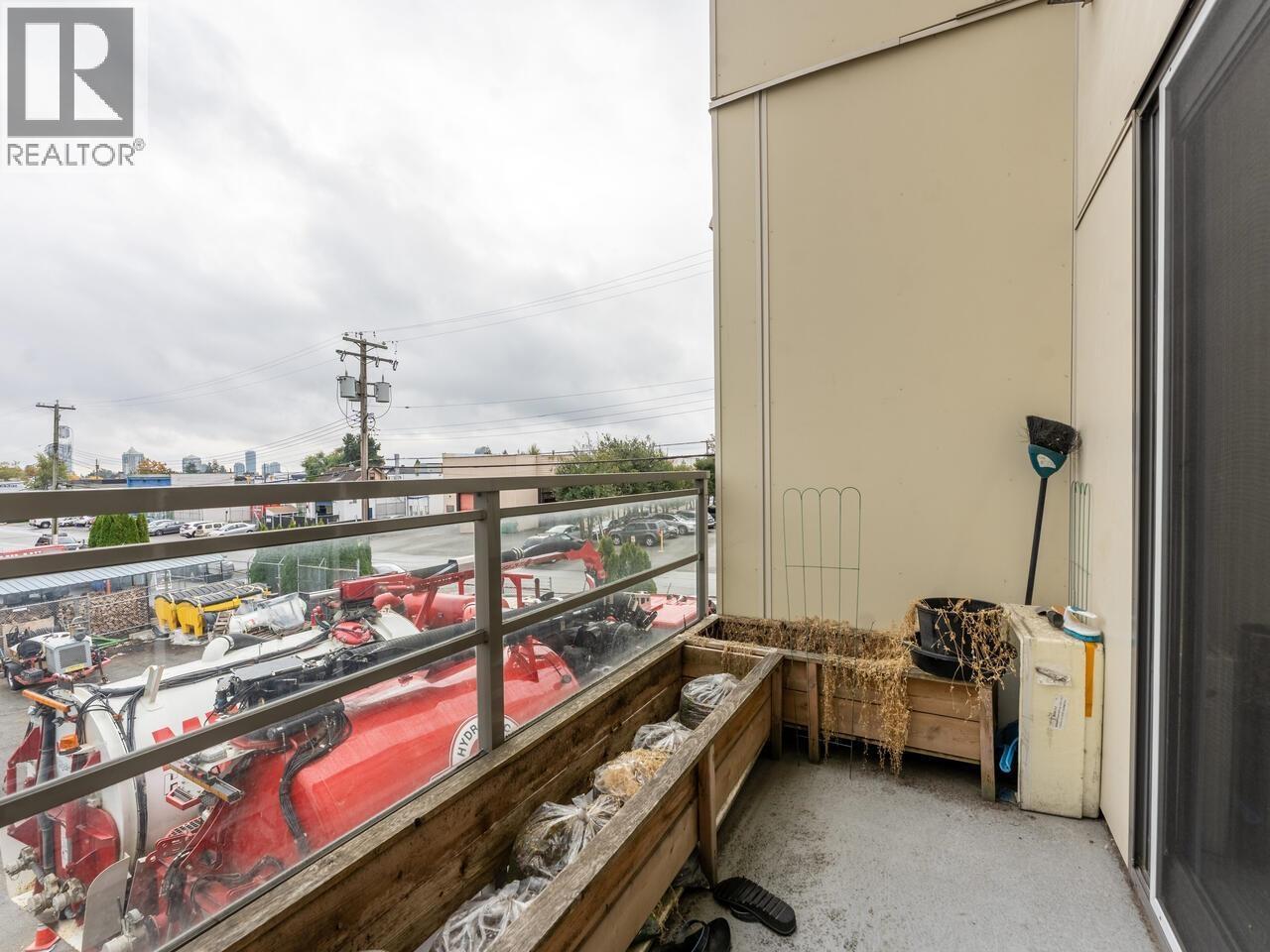 212 5355 Lane Street, Burnaby, BC - Outdoor With Balcony With Exterior