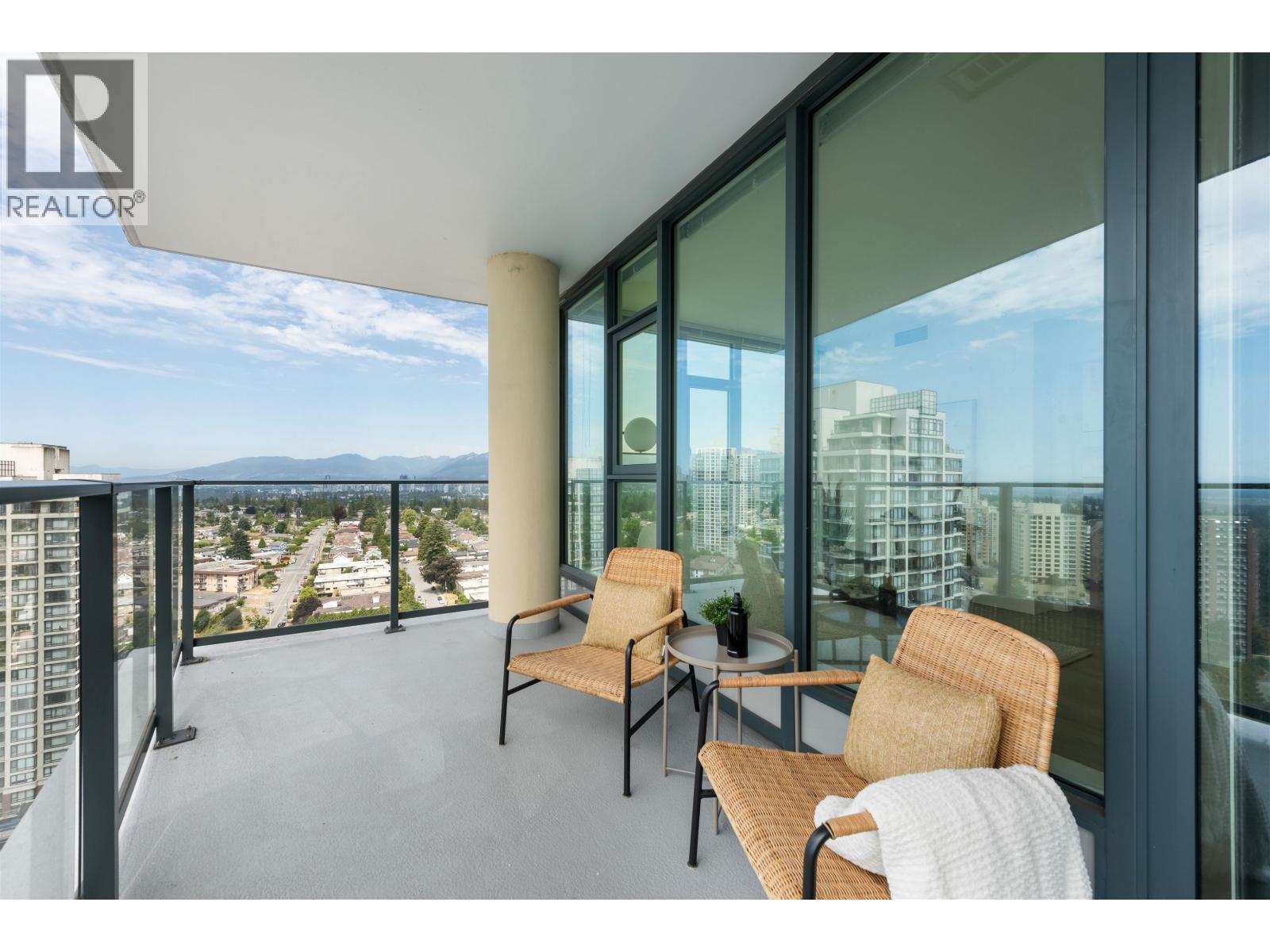 2310 7358 Edmonds Street, Burnaby, BC - Outdoor With Exterior