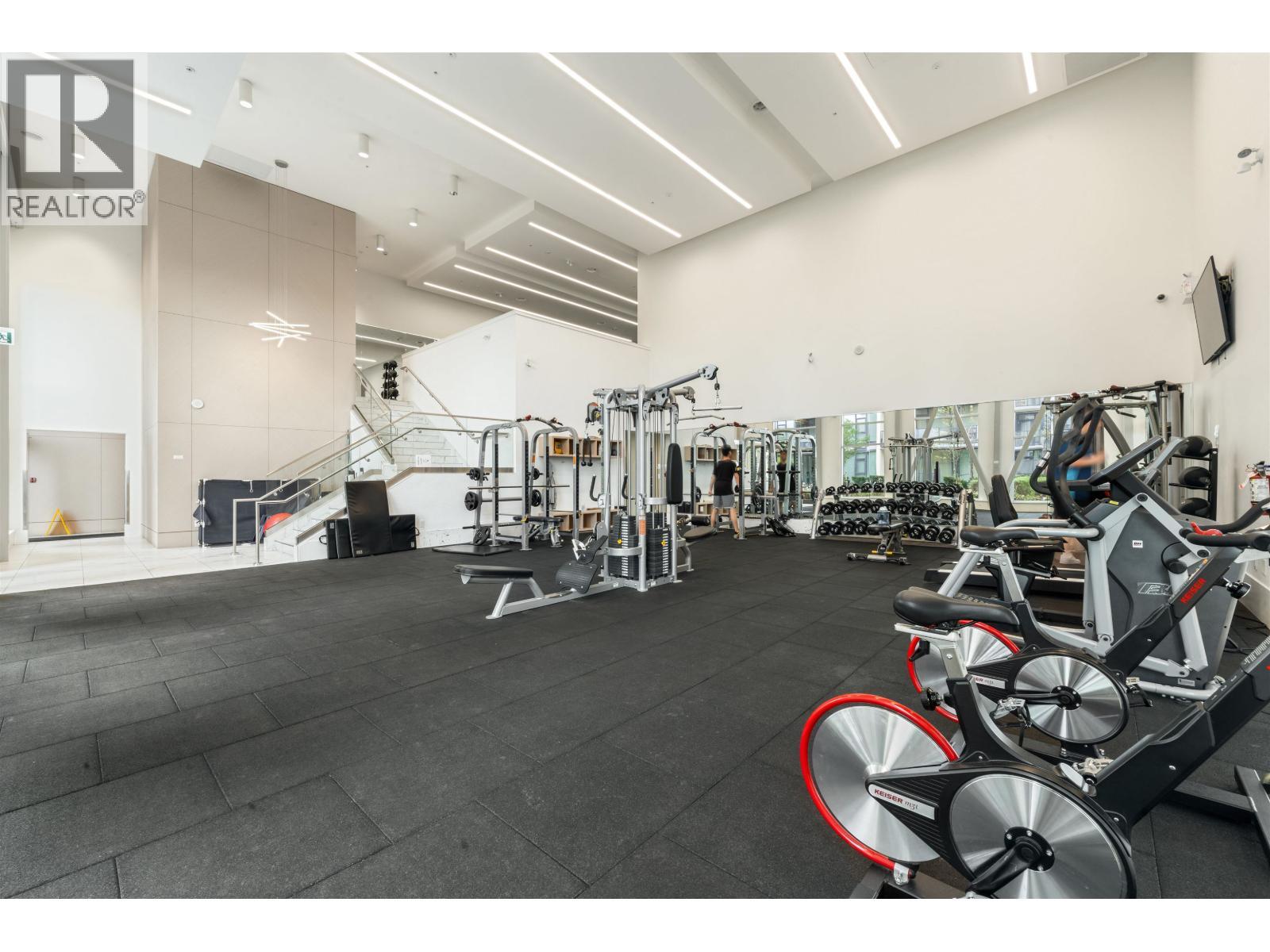 2310 7358 Edmonds Street, Burnaby, BC - Indoor Photo Showing Gym Room