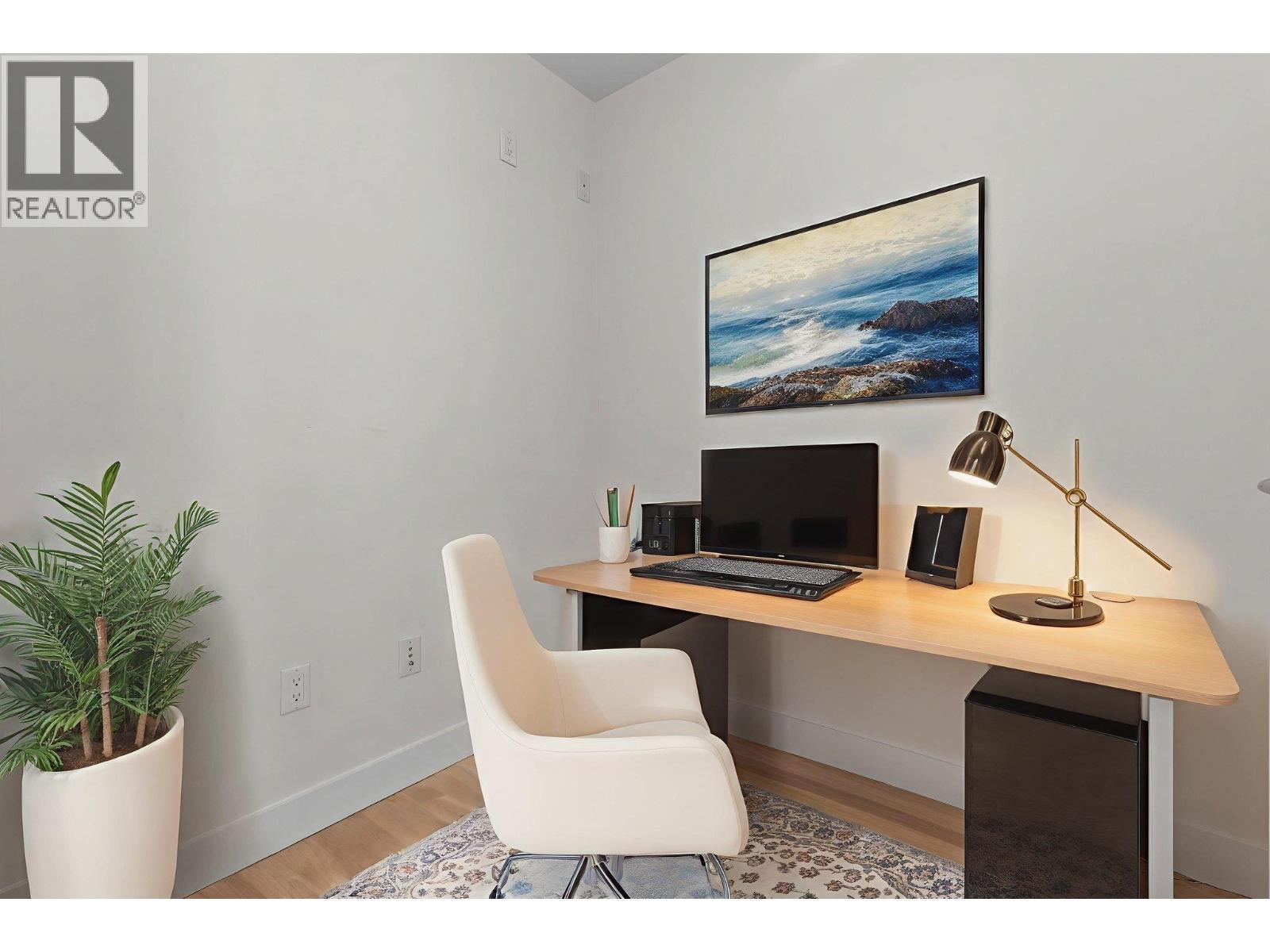 306 4355 W 10Th Avenue, Vancouver, BC - Indoor Photo Showing Office