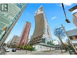 601 1568 ALBERNI STREET Vancouver, BC V6G 0E3