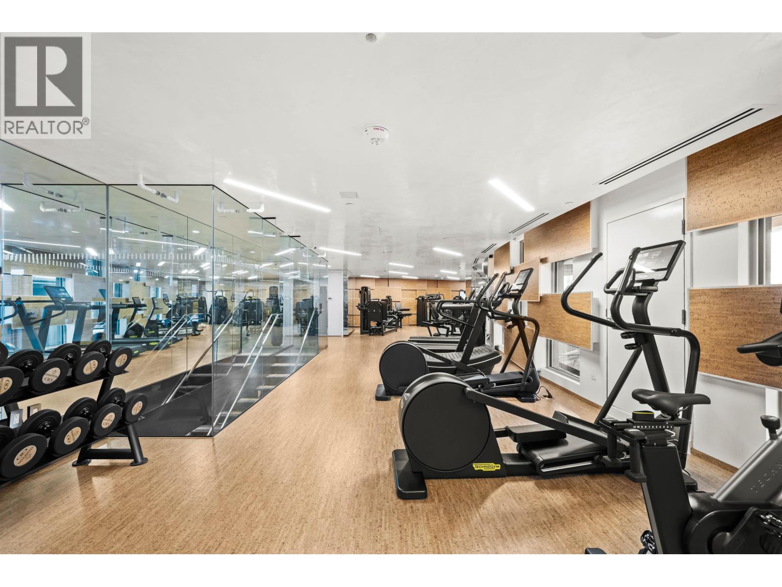 601 1568 Alberni Street, Vancouver, BC - Indoor Photo Showing Gym Room