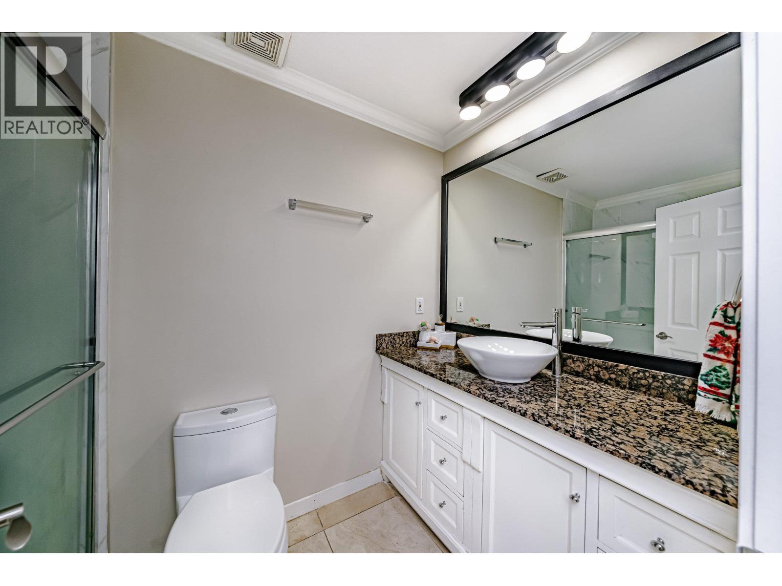3151 Frey Place, Port Coquitlam, BC - Indoor Photo Showing Bathroom