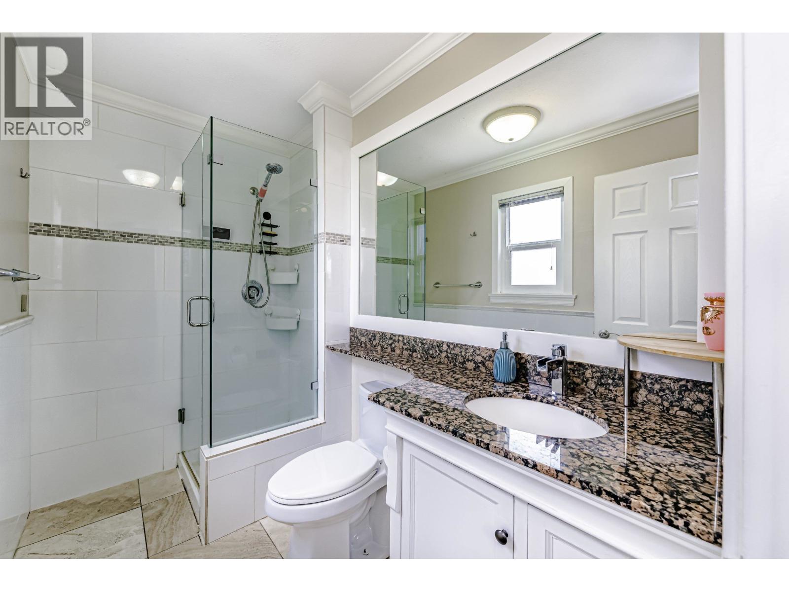 3151 Frey Place, Port Coquitlam, BC - Indoor Photo Showing Bathroom