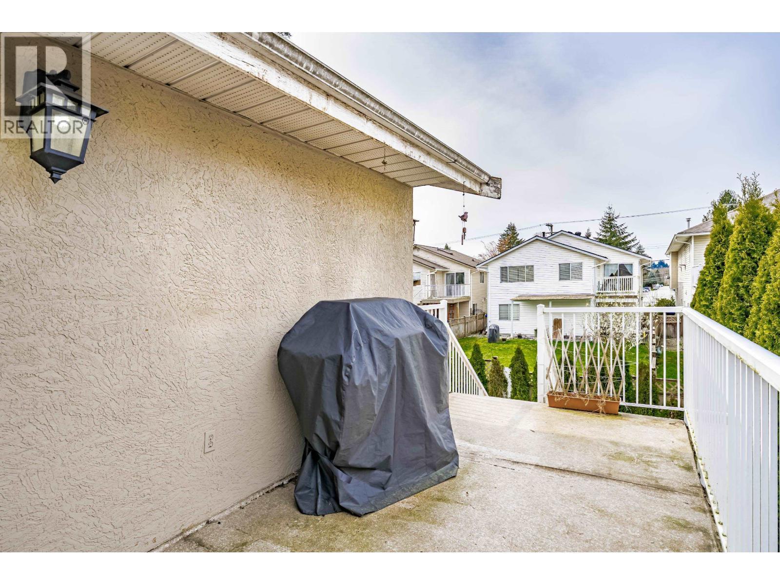 3151 Frey Place, Port Coquitlam, BC - Outdoor