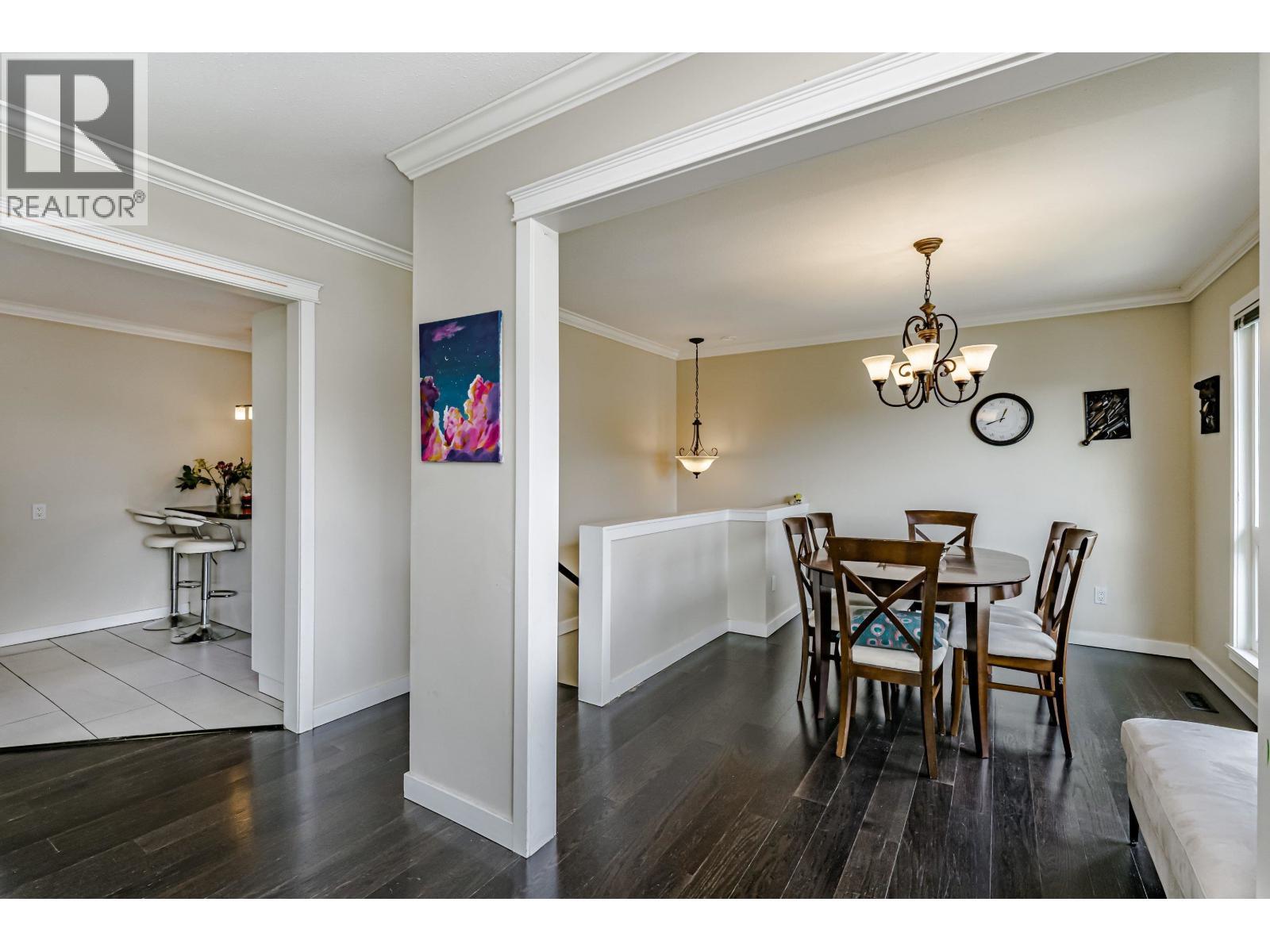 3151 Frey Place, Port Coquitlam, BC - Indoor Photo Showing Dining Room